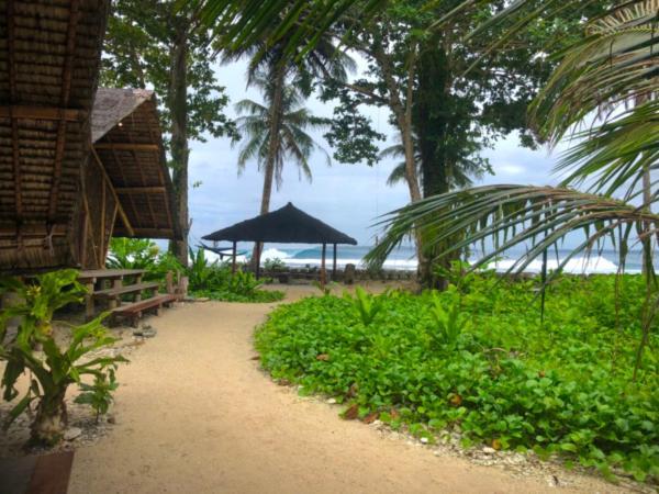 Southern Mentawai Outpost Hotel Sibigau Island Esterno foto